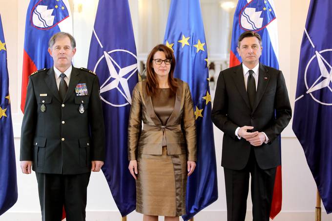 Predsednik Republike Slovenije in vrhovni poveljnik obrambnih sil Borut Pahor, ministrica za obrambo Andreja Katič in načelnik Generalštaba Slovenske vojske generalmajor dr. Andrej Osterman